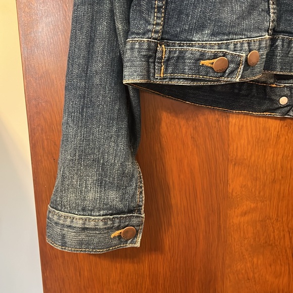 Gap Denim Jacket - Picture 9 of 10